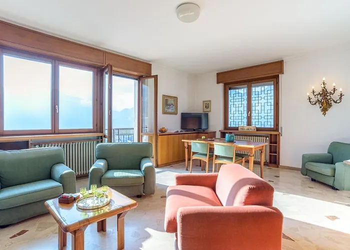 Guesthost - View With Private Parking Villa