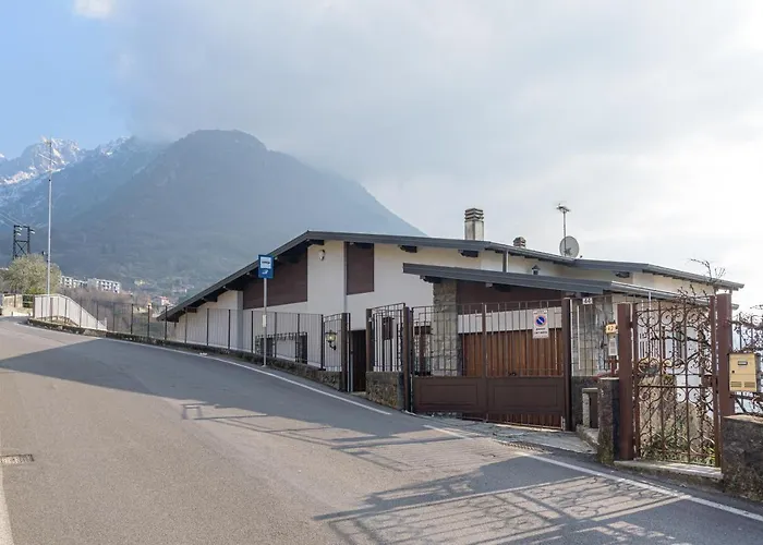 Guesthost - View With Private Parking Villa Mandello del Lario